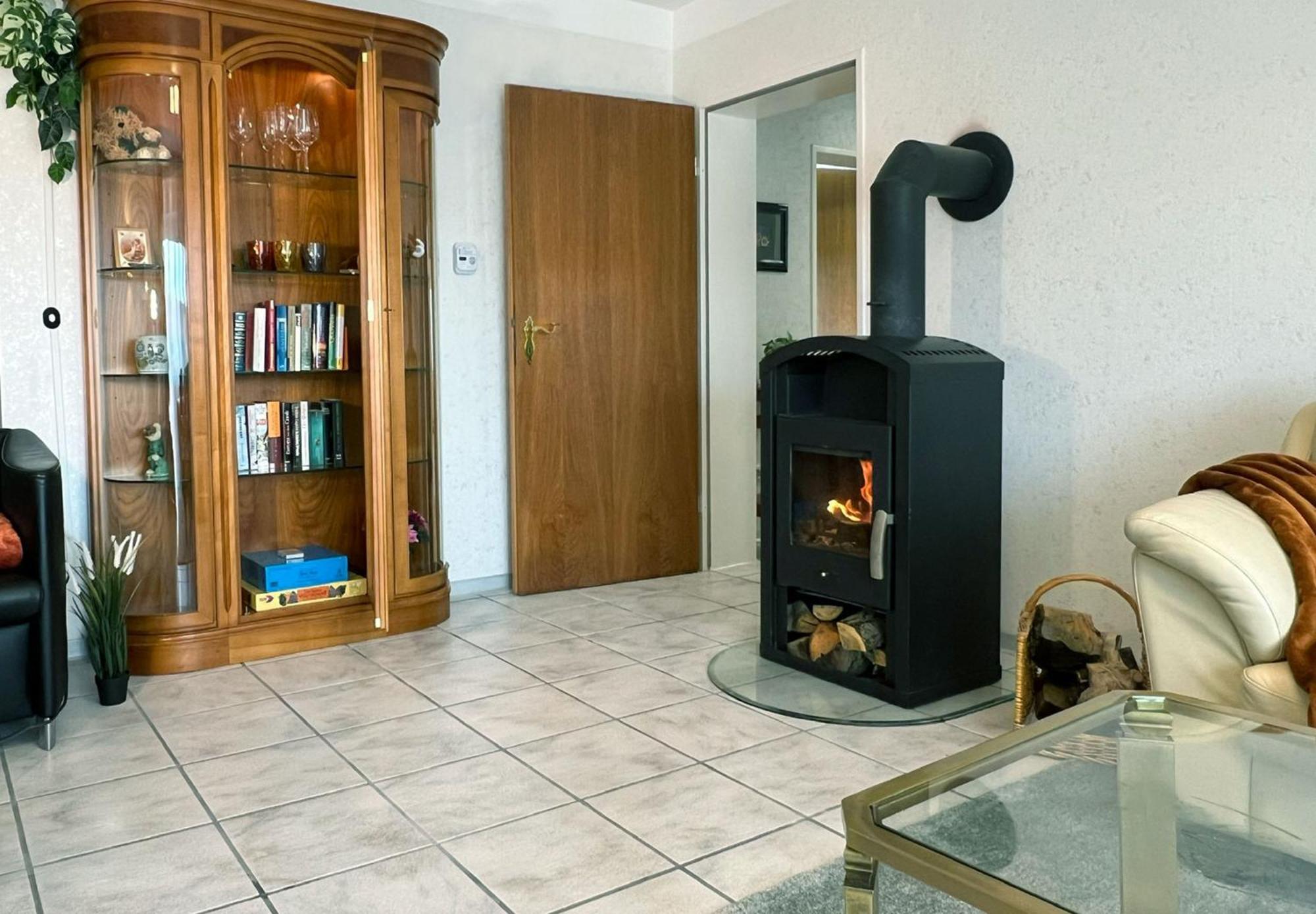 Ferienwohnung Goodtimes Hausen Uber Aar Exterior foto